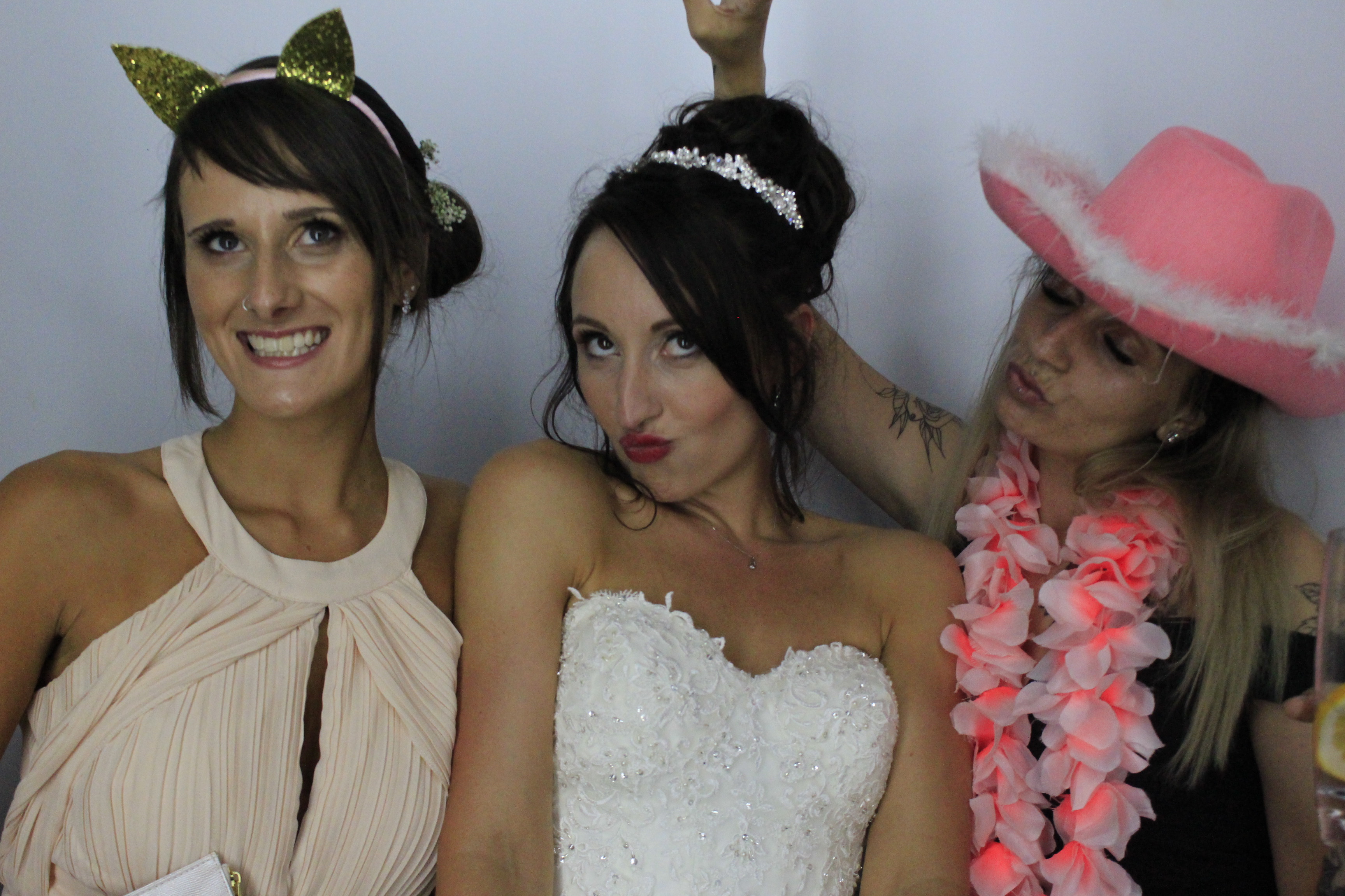 Katie & Charlie's Wedding | View more photos from the event at gallery.myphotoboothexperience.co.uk/u/MyPhotoBoothExperienceLtd/Katie-Charlies-Wedding